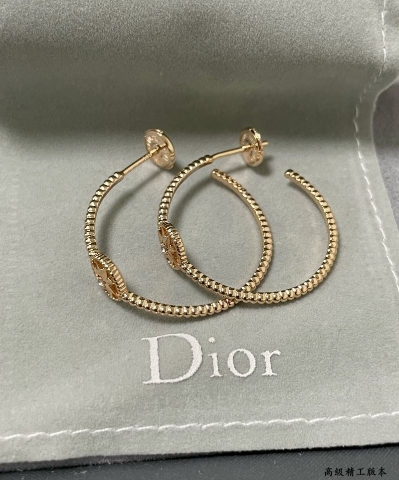 Christian Dior Necklaces